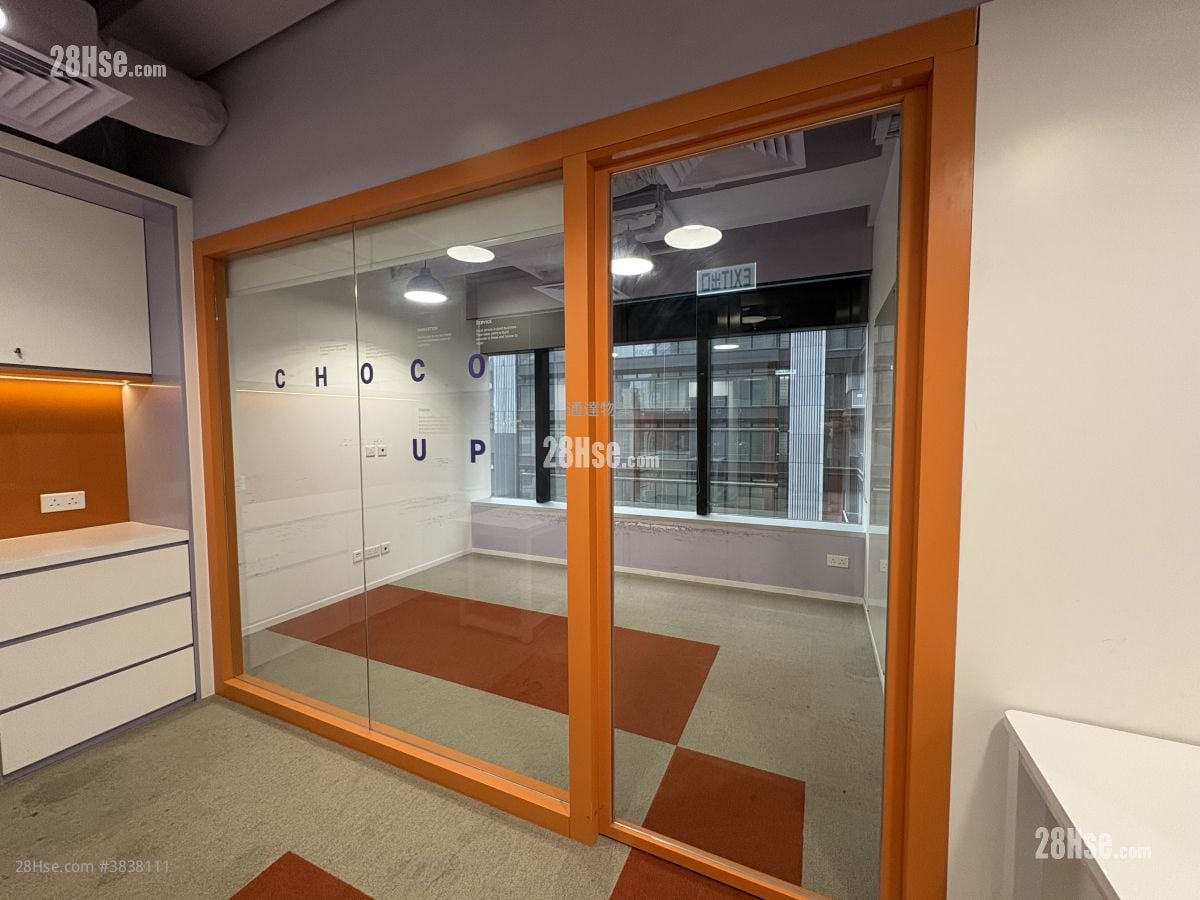 Lippo Leighton Building Rental 3 Bedrooms , 1 Toilet