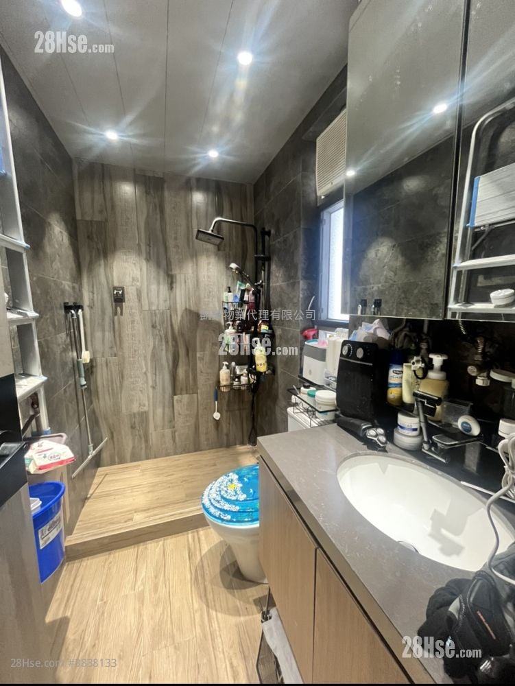 Lai Tsui Court Sell 1 Bedroom 382 ft²