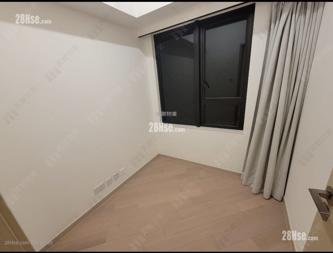 Mount Regency Sell 2 Bedrooms 442 ft²