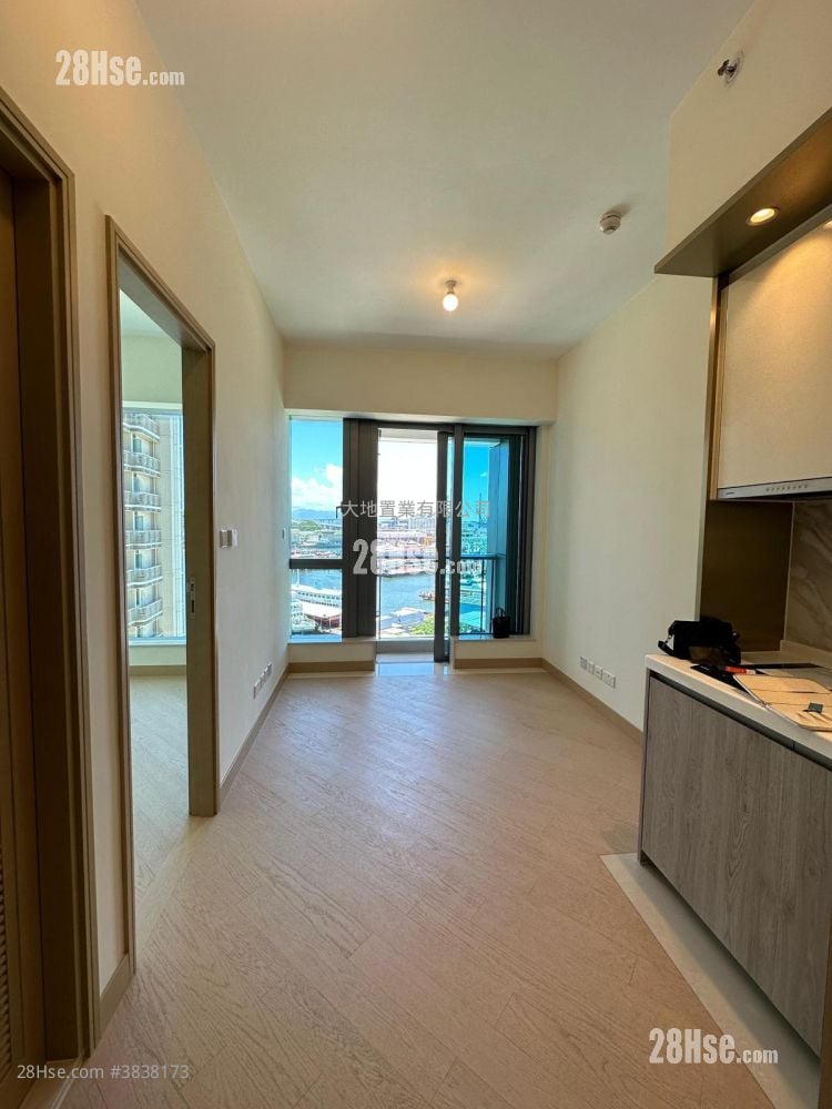 Grand Victoria Sell 1 Bedroom , 1 Bathroom 319 ft²