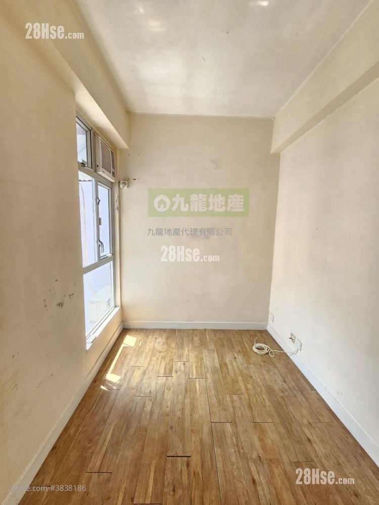 寶田大廈 租盤 2 房 , 1 浴室 262 平方呎