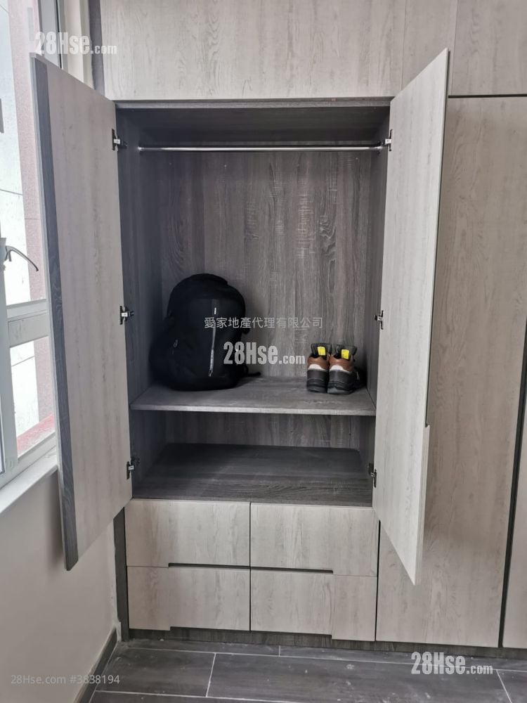 Lee Cheong Building Rental 2 Bedrooms , 1 Bathroom 476 ft²