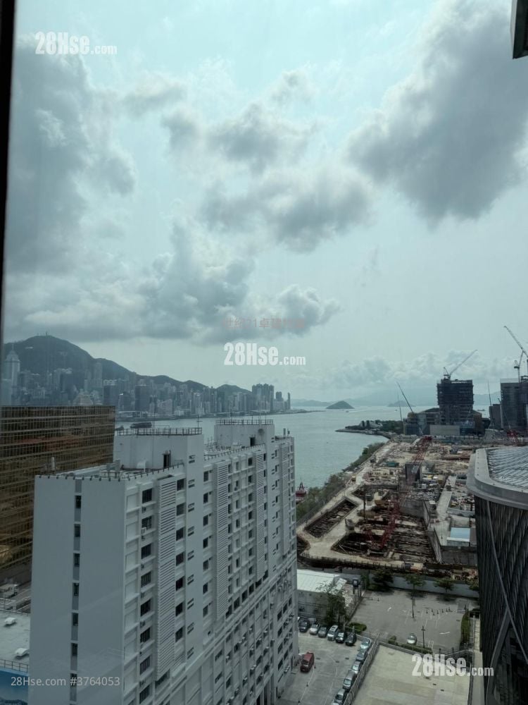 港景峰 售盤 3 房 , 2 浴室 778 平方呎