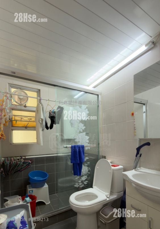 Cheerful Park Sell 3 Bedrooms 791 ft²