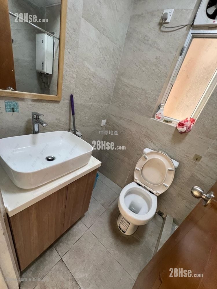 Sun Tuen Mun Centre Sell 2 Bedrooms 455 ft²