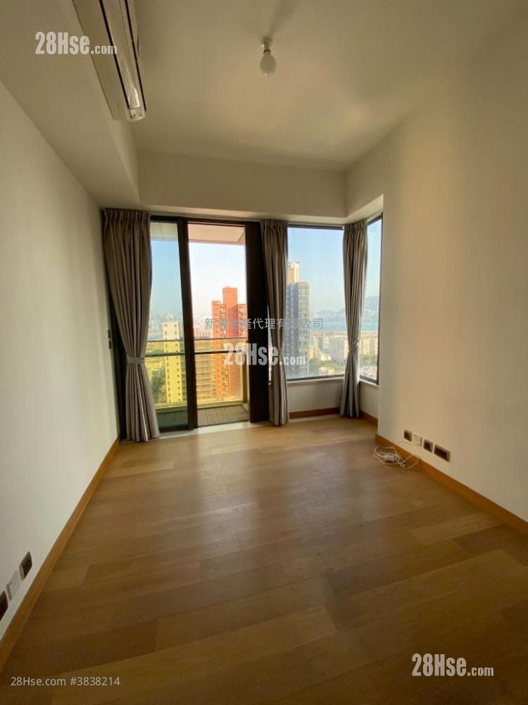 My Place Sell Studio , 1 Bathroom 255 ft²
