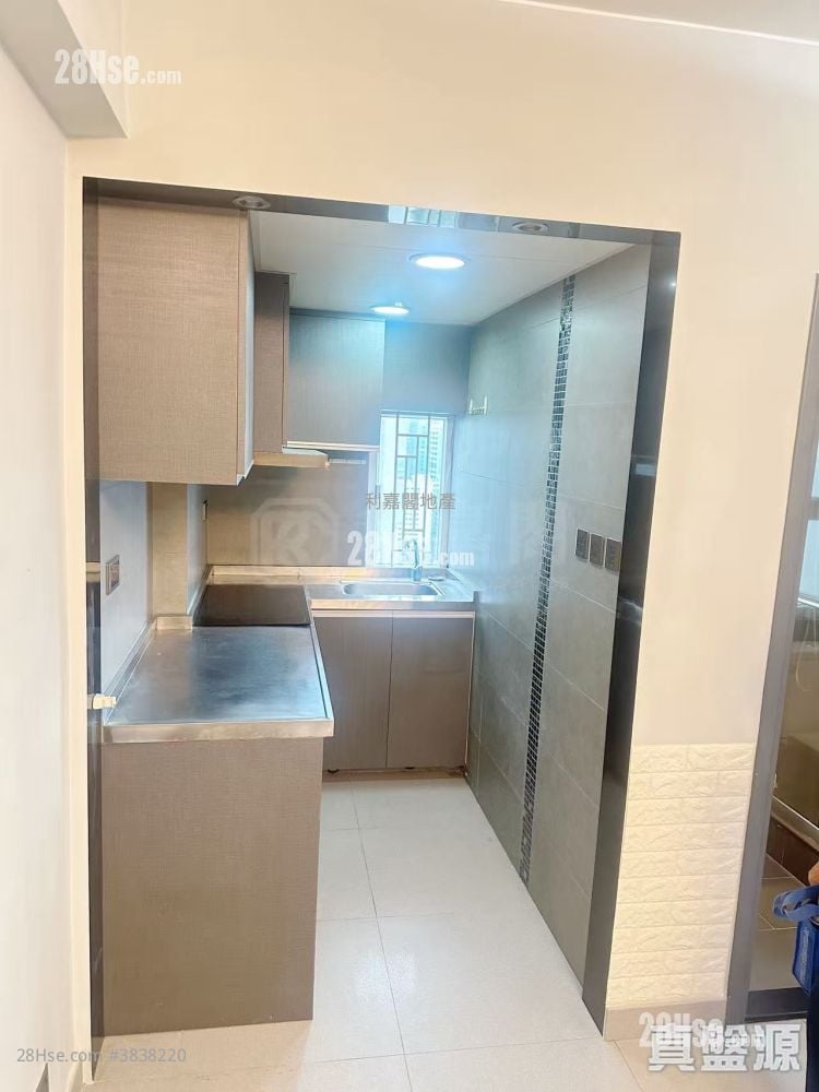 Trend Plaza Sell 2 Bedrooms 346 ft²