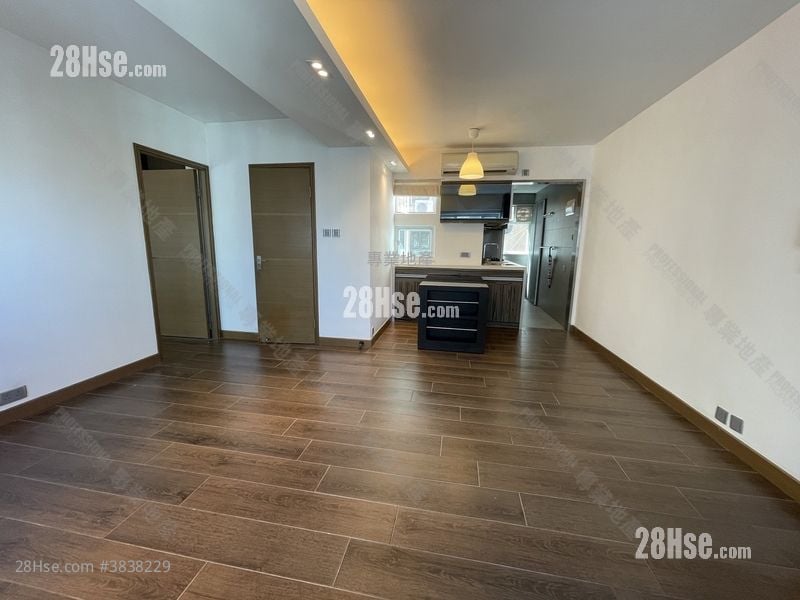 Losion Villa Rental 2 Bedrooms , 1 Bathroom 470 ft²
