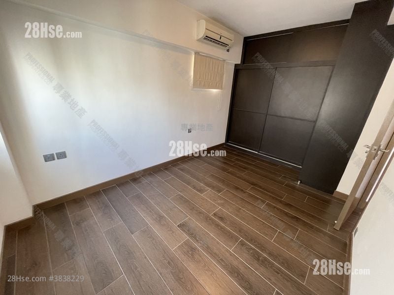 Losion Villa Rental 2 Bedrooms , 1 Bathroom 470 ft²