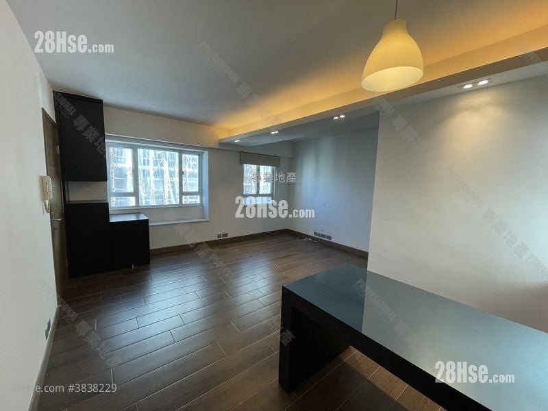 Losion Villa Rental 2 Bedrooms , 1 Bathroom 470 ft²