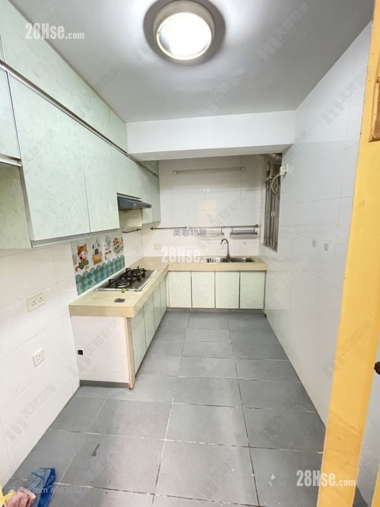 Cheerful Park Sell 3 Bedrooms 791 ft²