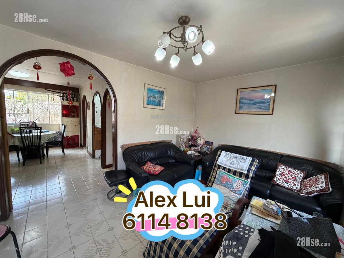 Fairview Park Sell 3 Bedrooms , 2 Bathrooms 950 ft²