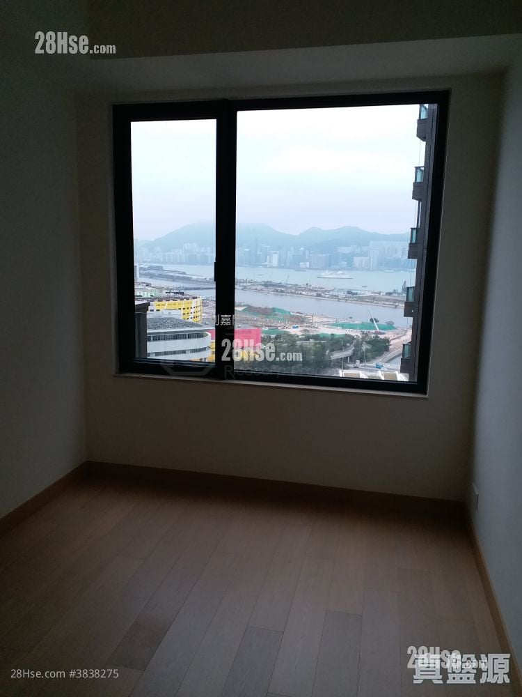 K.city Rental 3 Bedrooms , 2 Bathrooms 632 ft²