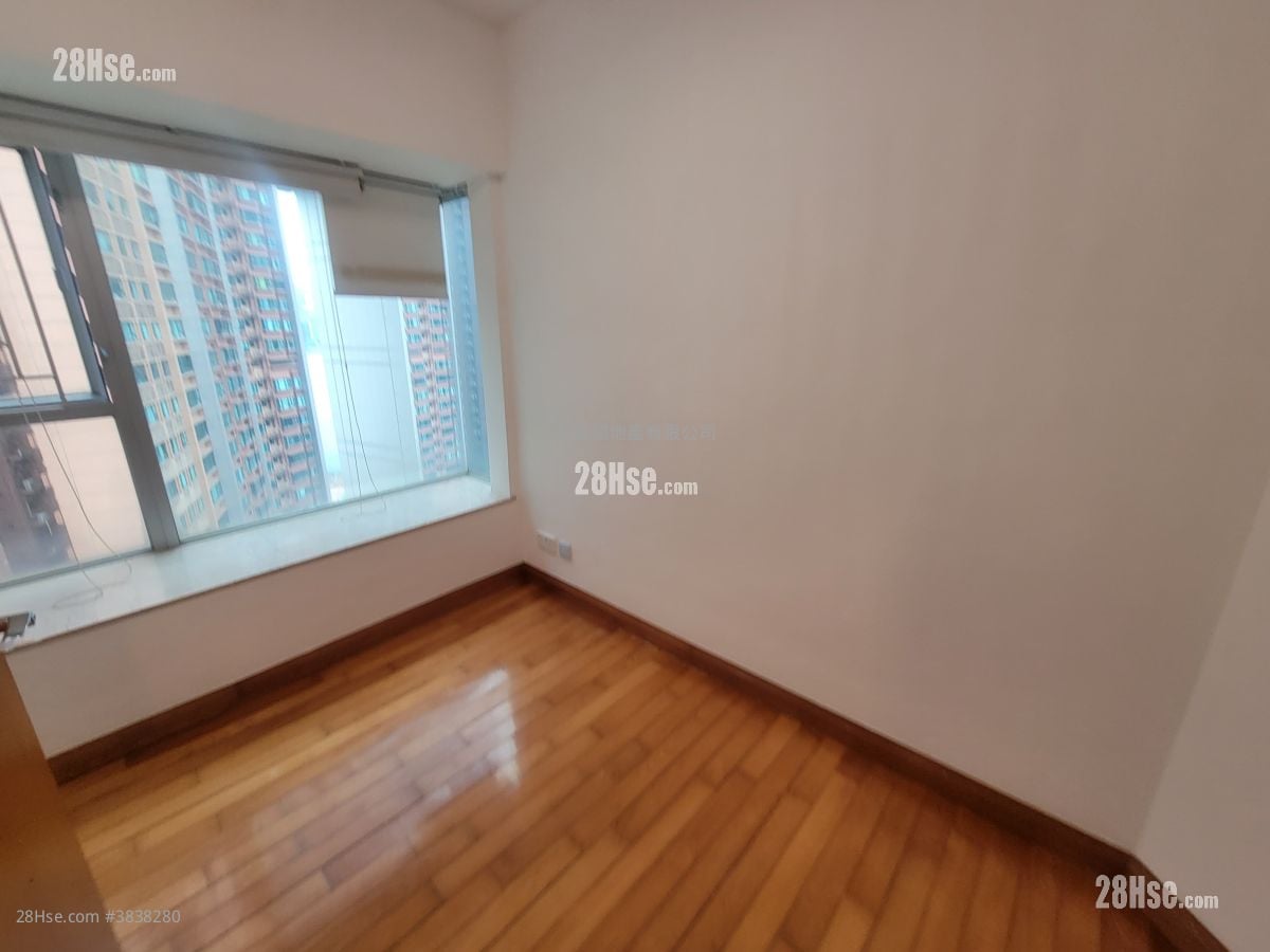 The Waterfront Rental 3 Bedrooms , 2 Bathrooms 794 ft²