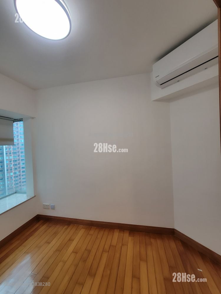 The Waterfront Rental 3 Bedrooms , 2 Bathrooms 794 ft²