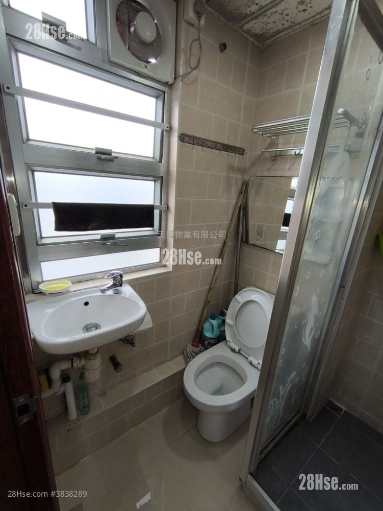 Ming Fat Building Rental 2 Bedrooms , 1 Bathroom 316 ft²