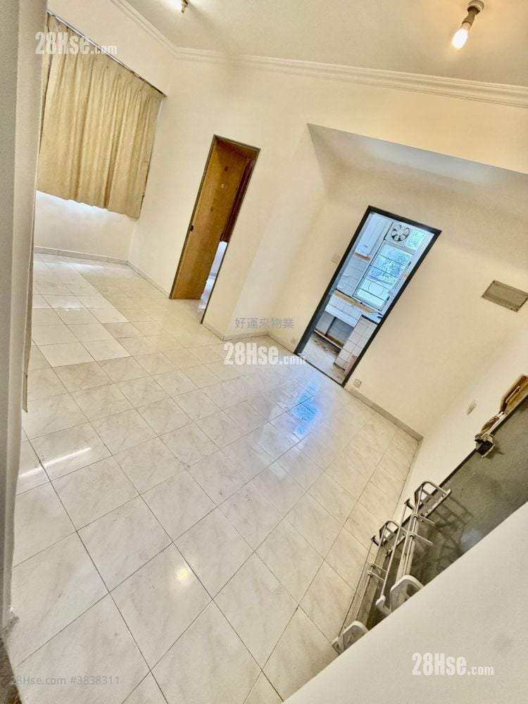 Apartment Sell 1 Bedroom , 1 Bathroom 273 ft²