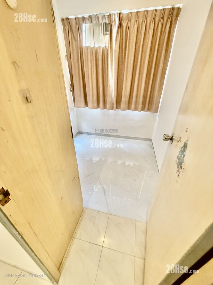 Apartment Sell 1 Bedroom , 1 Bathroom 273 ft²