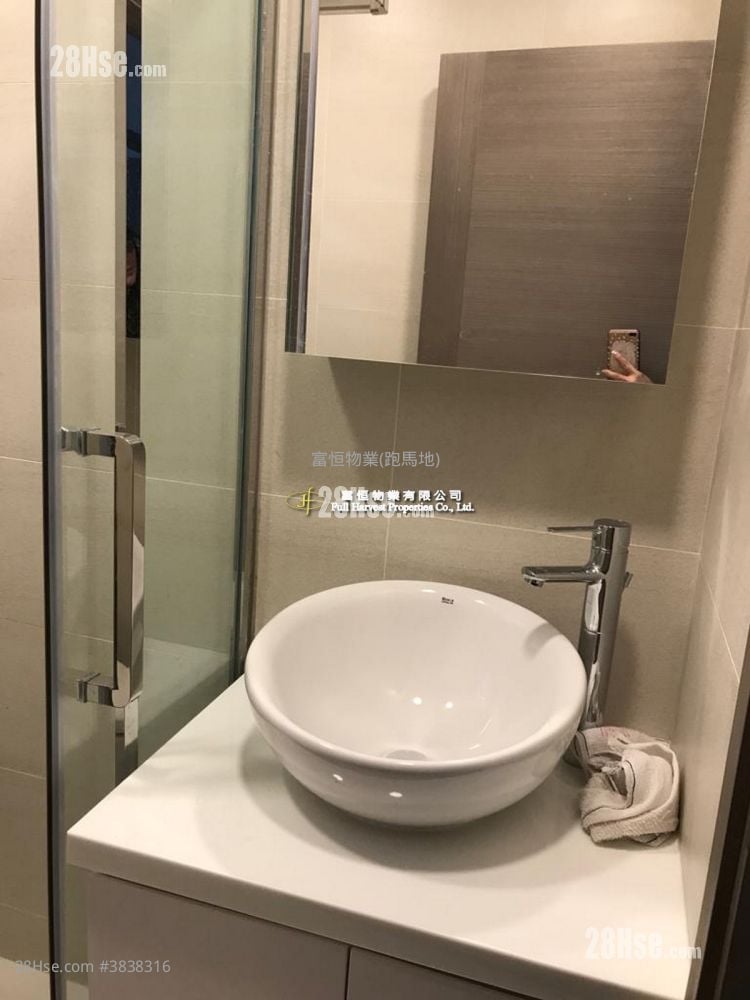 May Mansion Rental 2 Bedrooms , 1 Bathroom 464 ft²