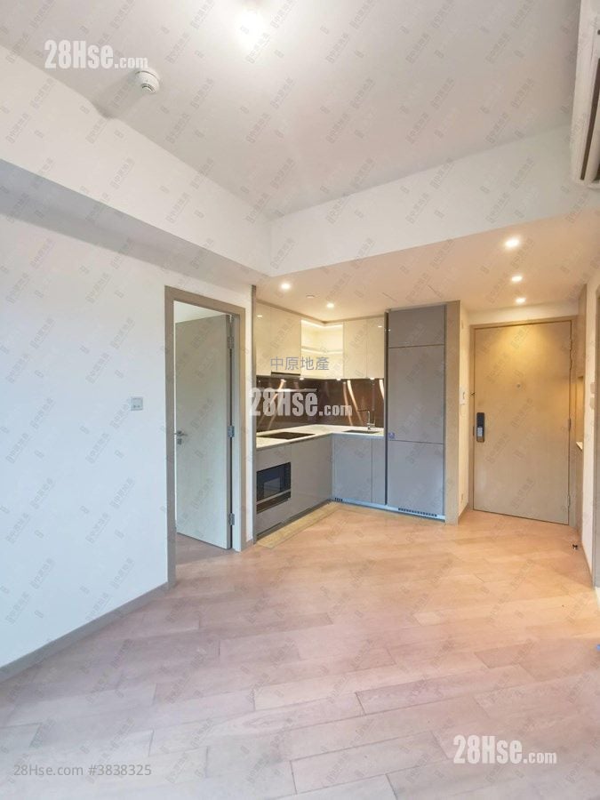 Mount Regency Sell 2 Bedrooms , 1 Bathroom 414 ft²