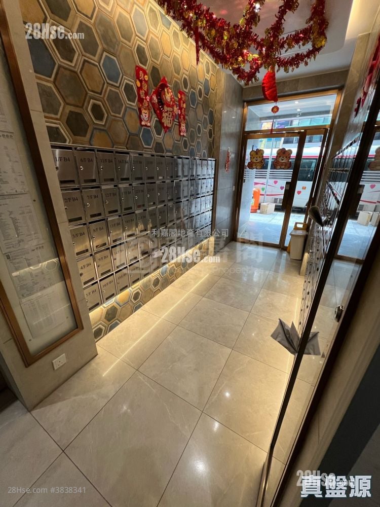 Ka Wai Building Sell 1 Bedroom 233 ft²