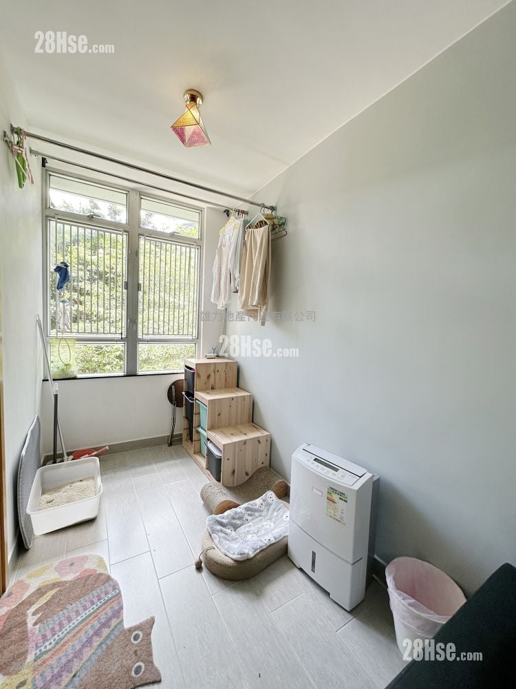 裕东苑 售盘 1 房 , 1 浴室 433 平方尺