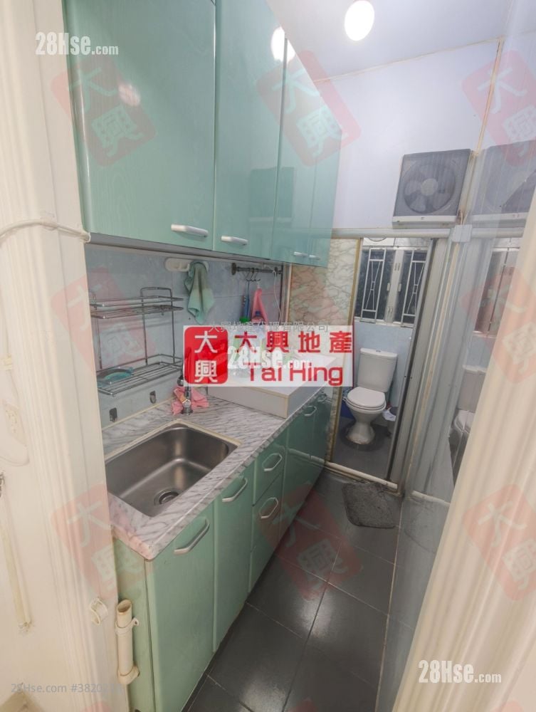 Bell House Rental 2 Bedrooms , 1 Bathroom 470 ft²