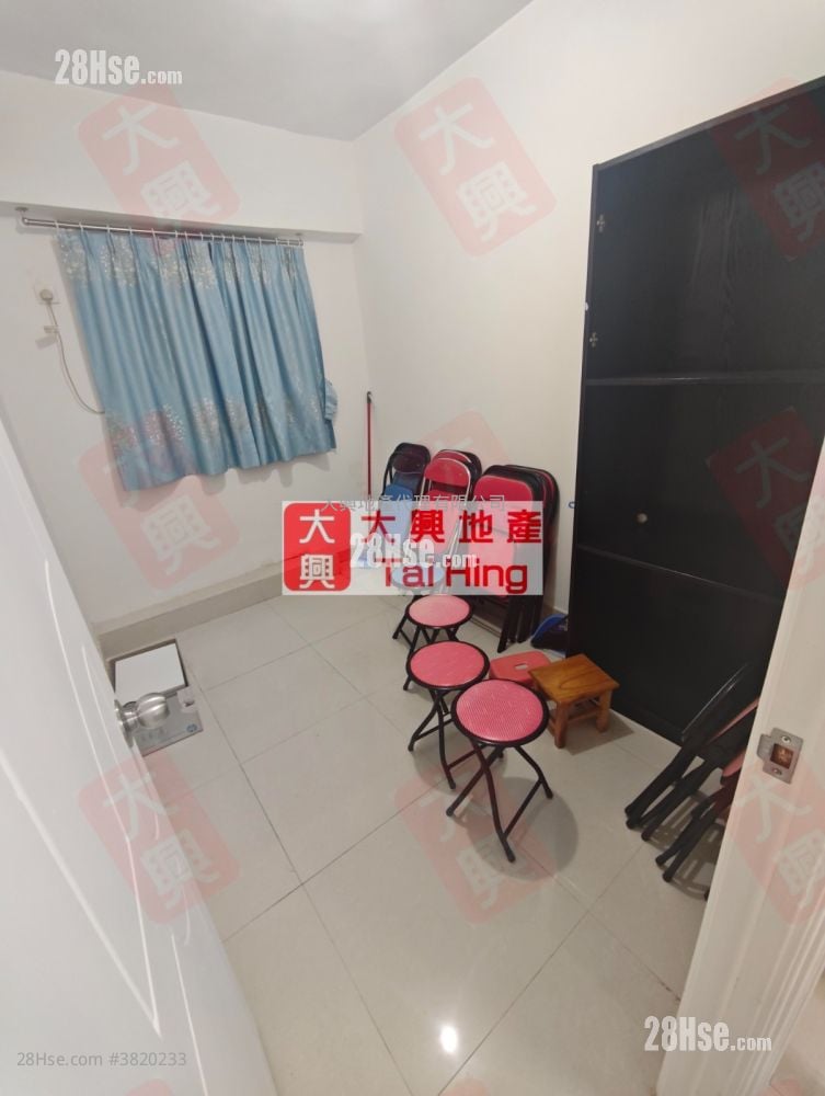 Bell House Rental 2 Bedrooms , 1 Bathroom 470 ft²