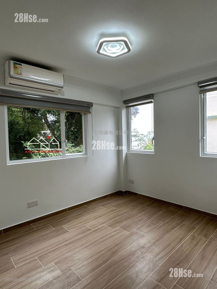 Tong Fuk Tsuen Rental 2 Bedrooms , 2 Bathrooms 1,200 ft²