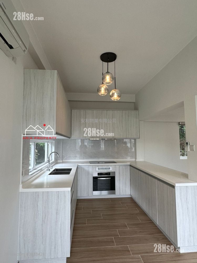 Tong Fuk Tsuen Rental 2 Bedrooms , 2 Bathrooms 1,200 ft²