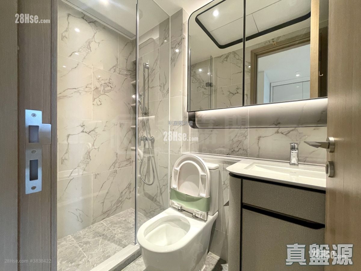 Chill Residence Sell 1 Bathroom 246 ft²
