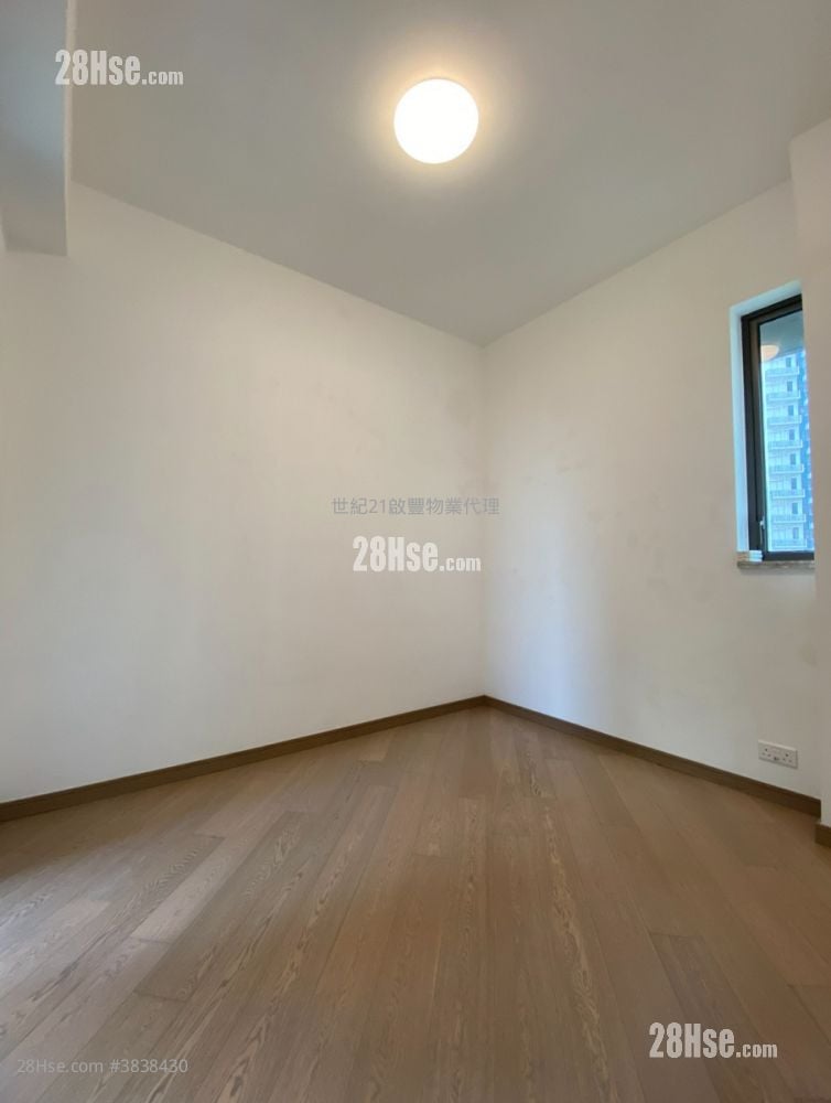 Vibe Centro Rental 2 Bedrooms , 1 Bathroom 539 ft²