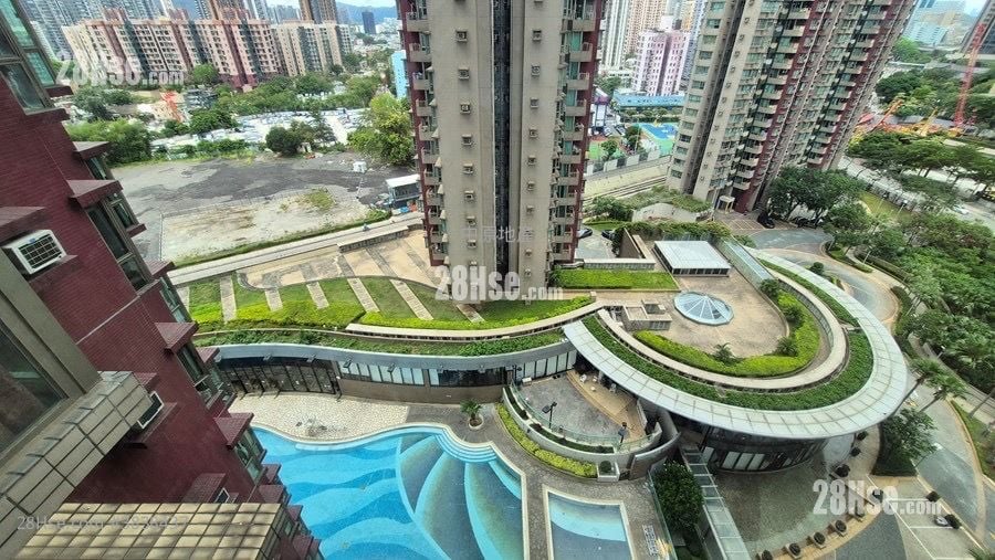View: Yoho Town Sell 2 Bedrooms , 1 Bathroom 433 ft²
