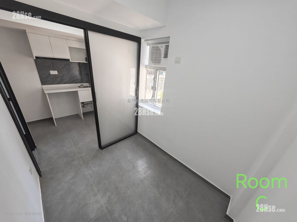 Wing Tak Building Rental 1 Bedroom , 1 Bathroom 200 ft²