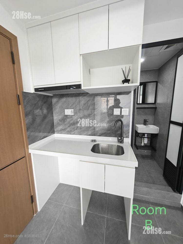 Wing Tak Building Rental 1 Bedroom , 1 Bathroom 200 ft²