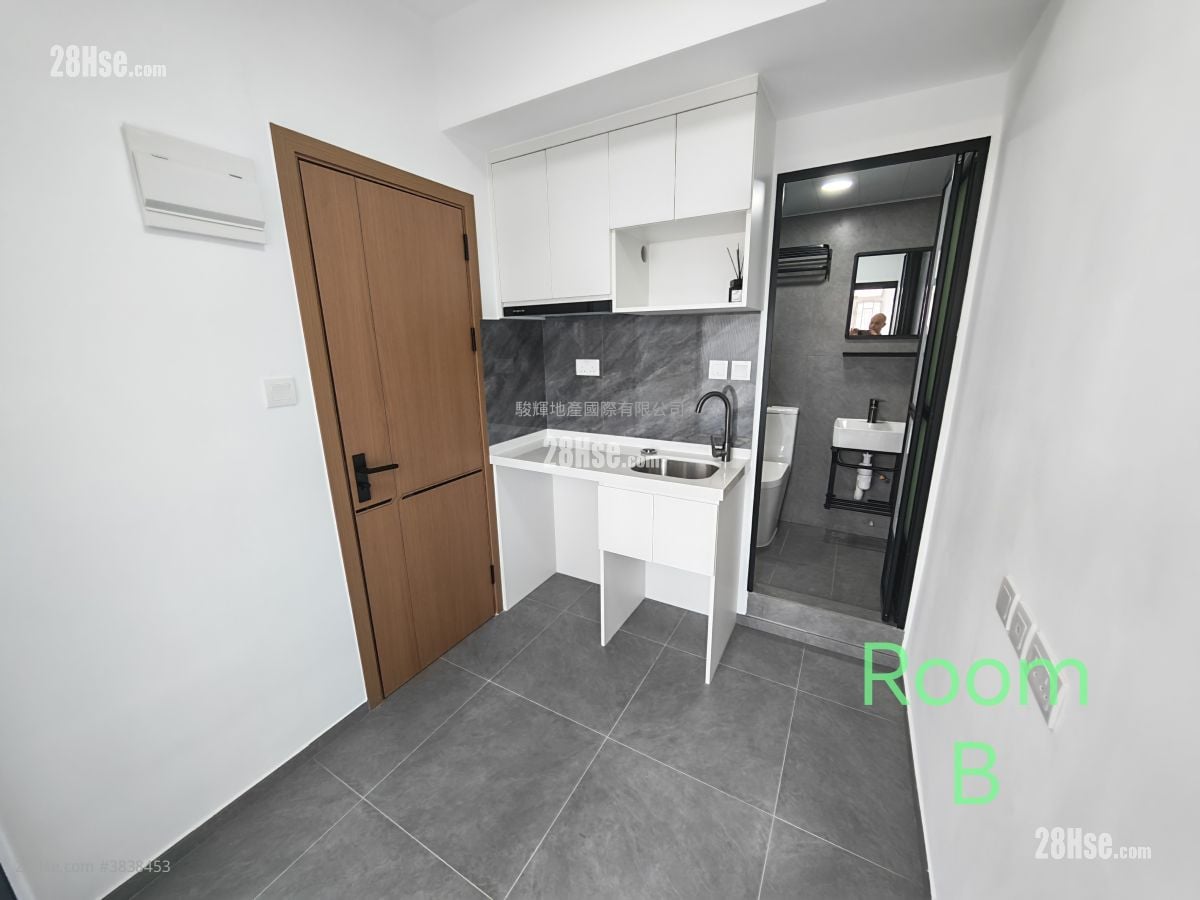 Wing Tak Building Rental 1 Bedroom , 1 Bathroom 200 ft²