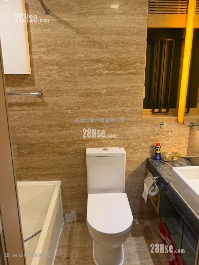 Harbour Place Rental 3 Bedrooms , 2 Bathrooms 593 ft²