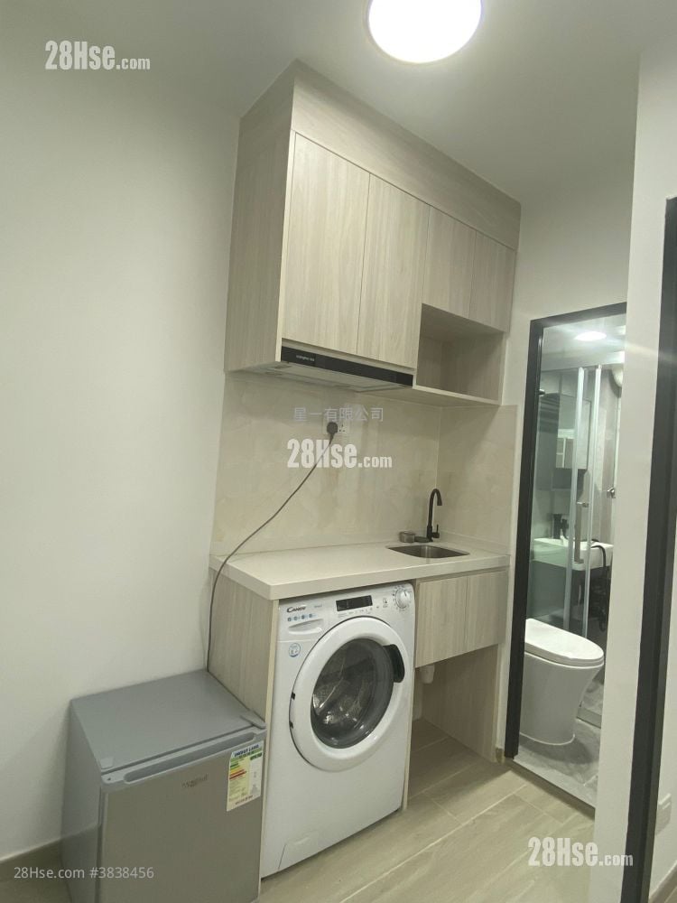 Chung Yuen Mansion Rental Studio , 1 Bathroom 160 ft²