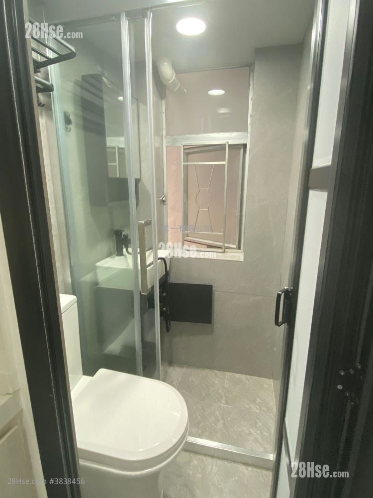Chung Yuen Mansion Rental Studio , 1 Bathroom 160 ft²