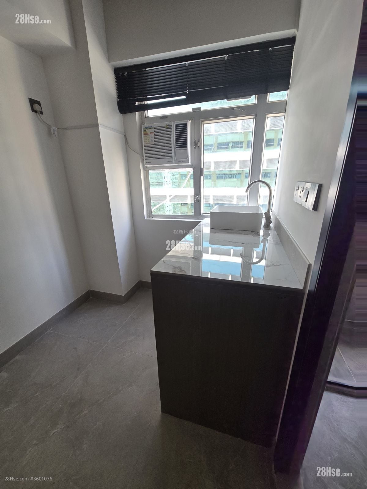 Kwai Fong Industrial Building Rental