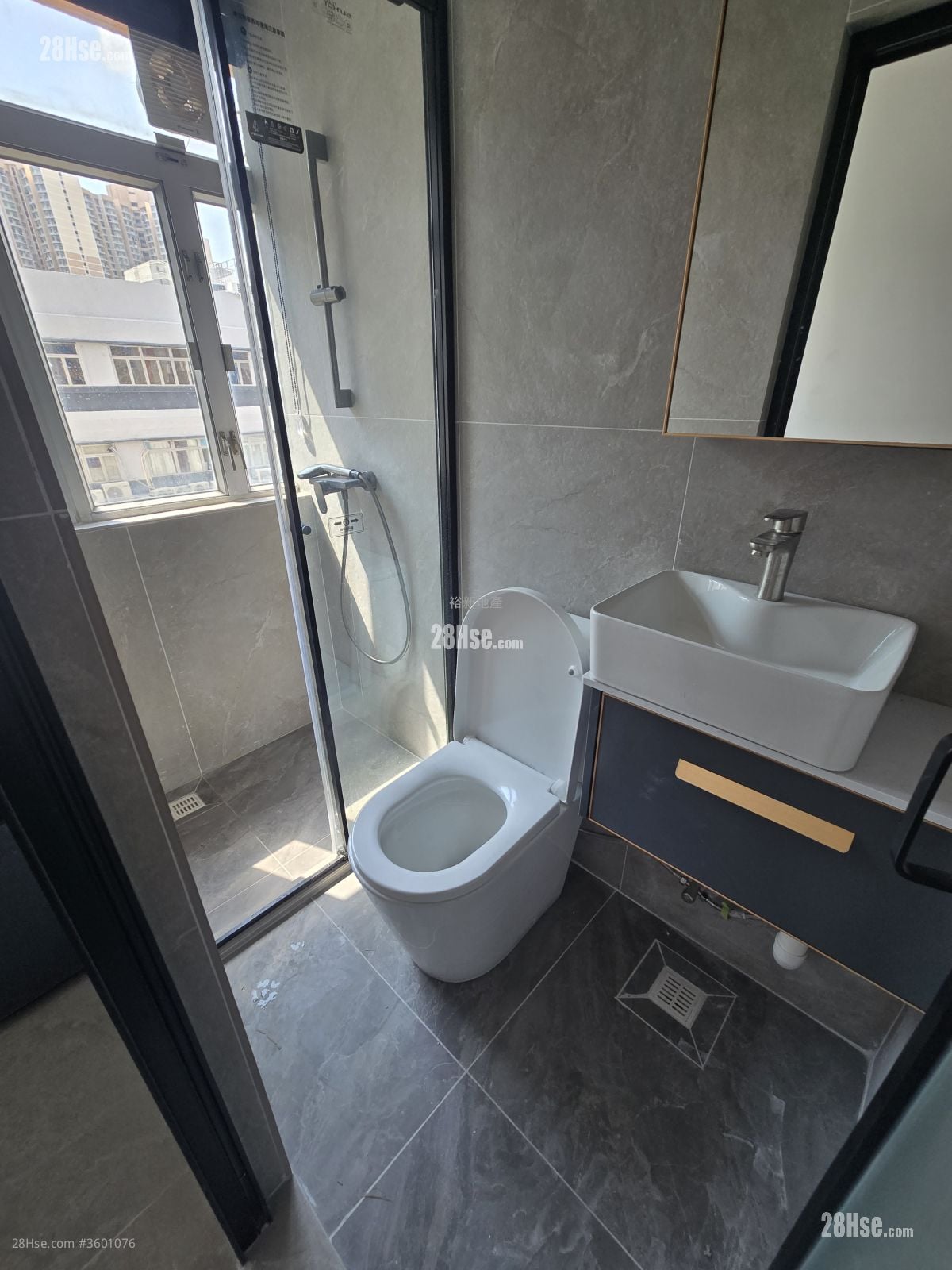 Kwai Fong Industrial Building Rental