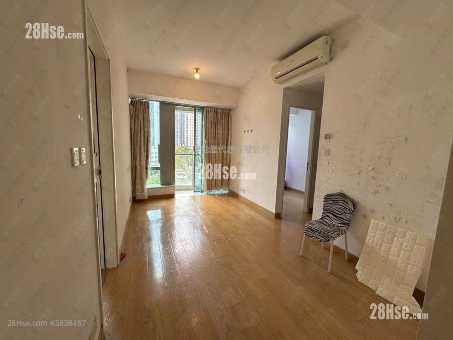 Savannah Sell 2 Bedrooms 487 ft²