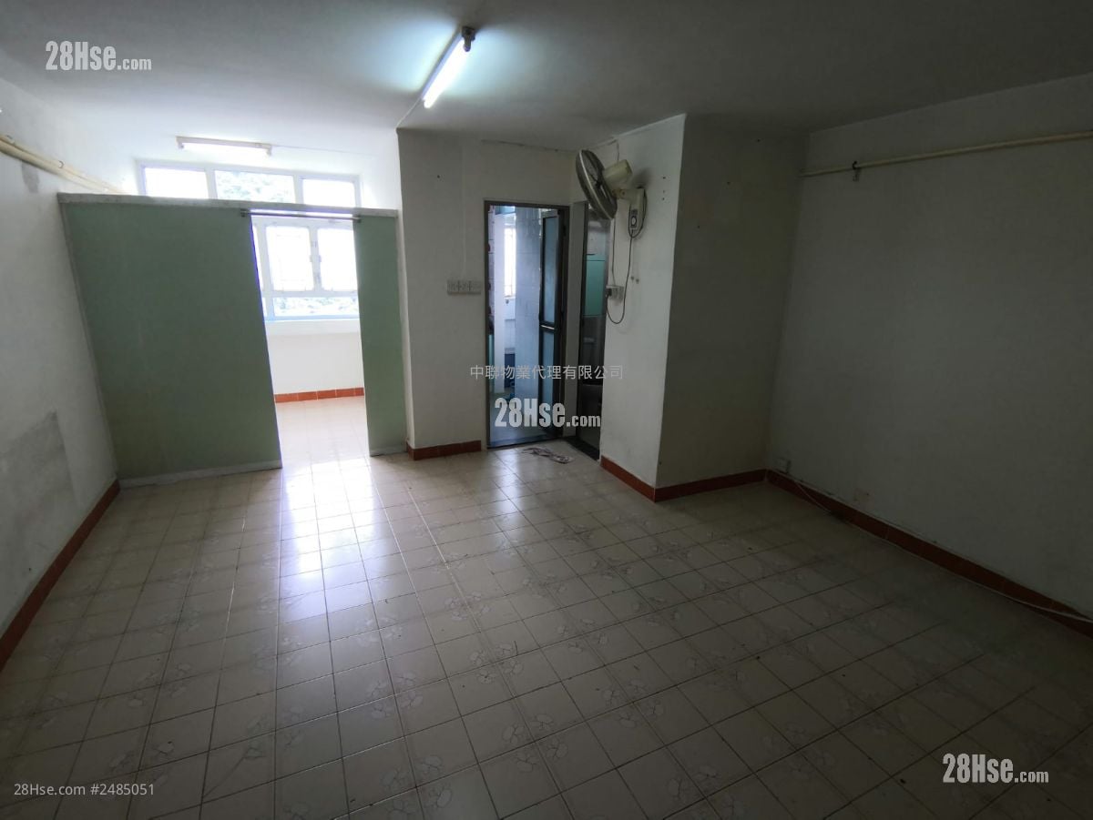 Hang On House Sell 349 ft²