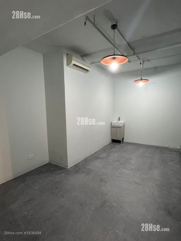 822 Lai Chi Kok Road Rental 4 Toilets