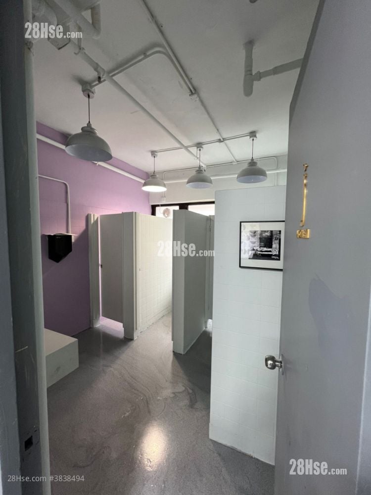 822 Lai Chi Kok Road Rental 4 Toilets