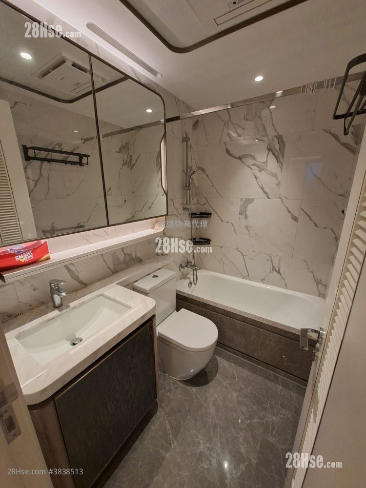 Monaco One Sell 3 Bedrooms , 1 Bathroom 522 ft²