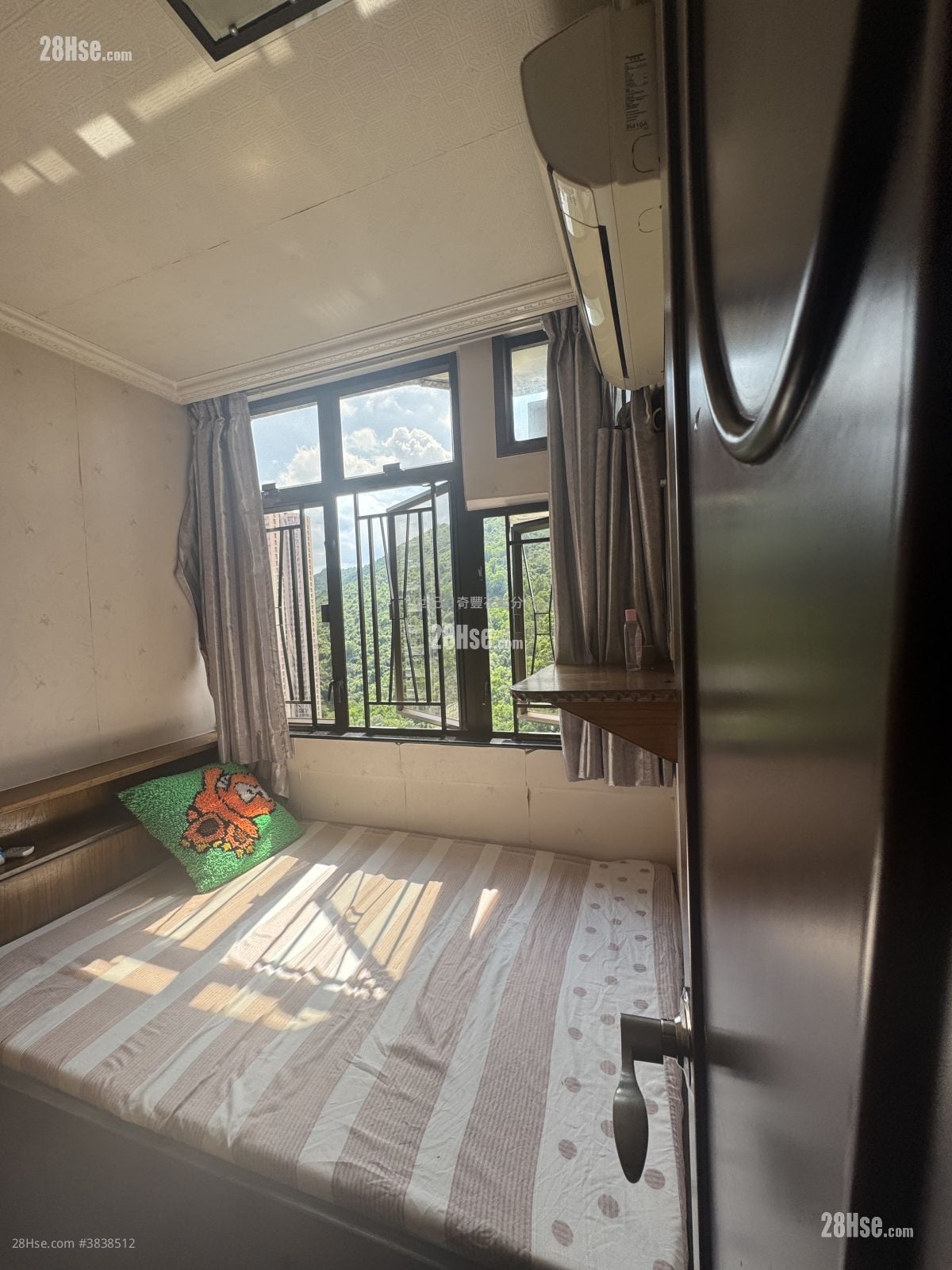Wah Ming Est Sell 2 Bedrooms , 1 Bathroom 443 ft²