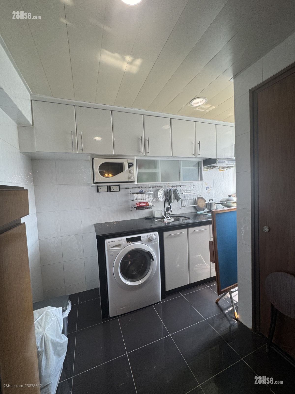 Wah Ming Est Sell 2 Bedrooms , 1 Bathroom 443 ft²