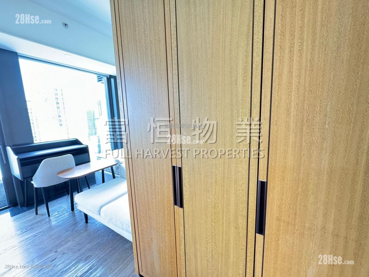 Eight Kwai Fong Happy Valley Rental Studio , 1 Bathroom 259 ft²