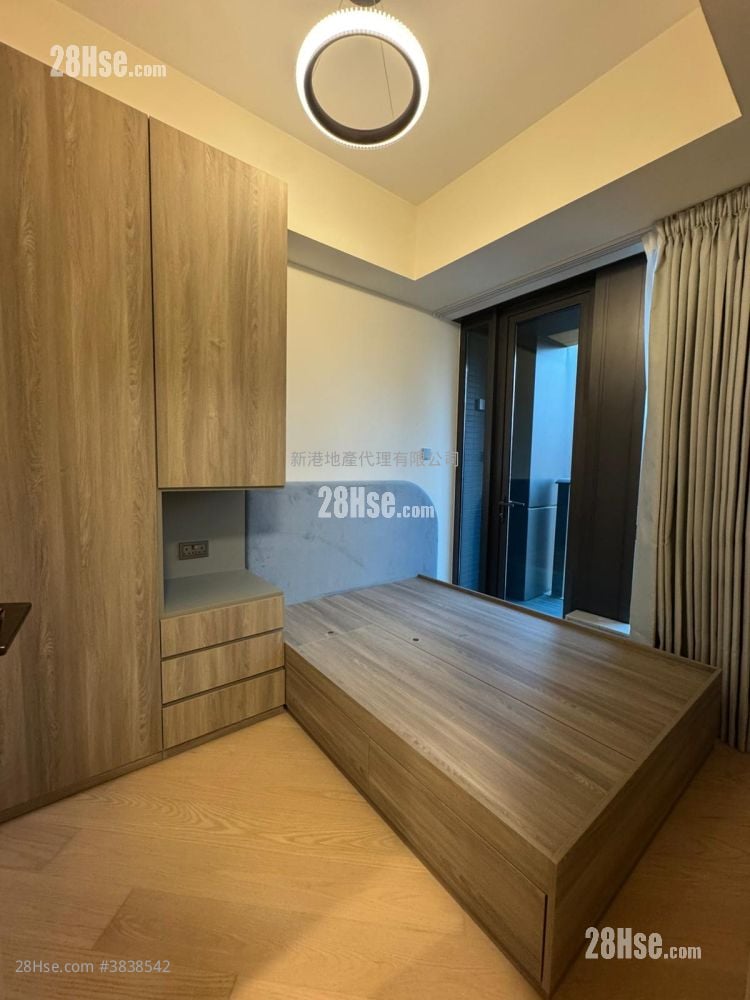The Arles Rental 1 Bedroom , 1 Bathroom 348 ft²